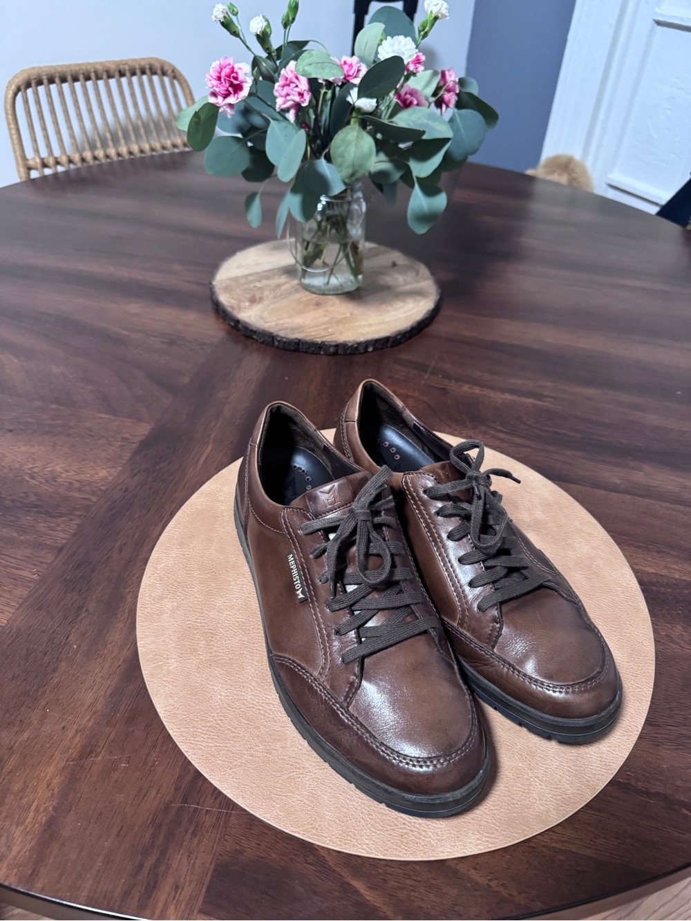 Mephisto Brown Leather Lace-Up Derby Shoes